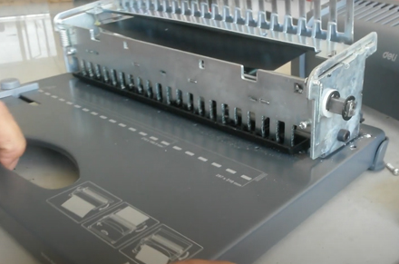 3871 Wymień sprężynę