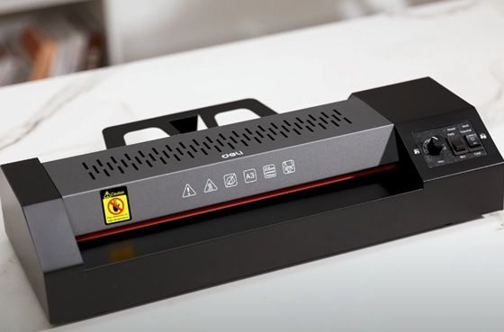 01 Deli laminator ET131