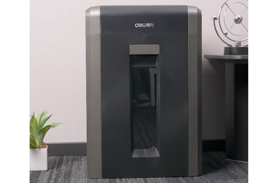 01 ET099 Niszczarka papieru