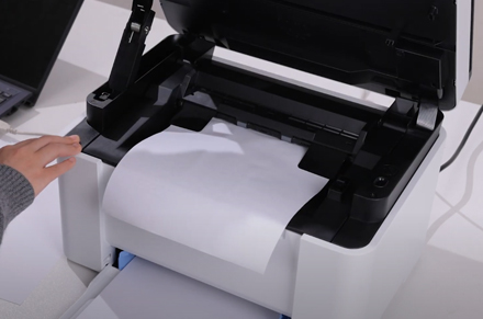 Przezroczyste zapory do papieru