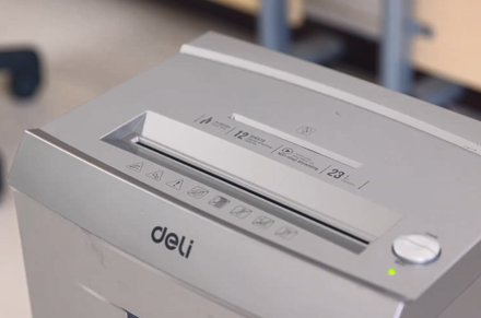 Niszczarka do papieru Deli ET095