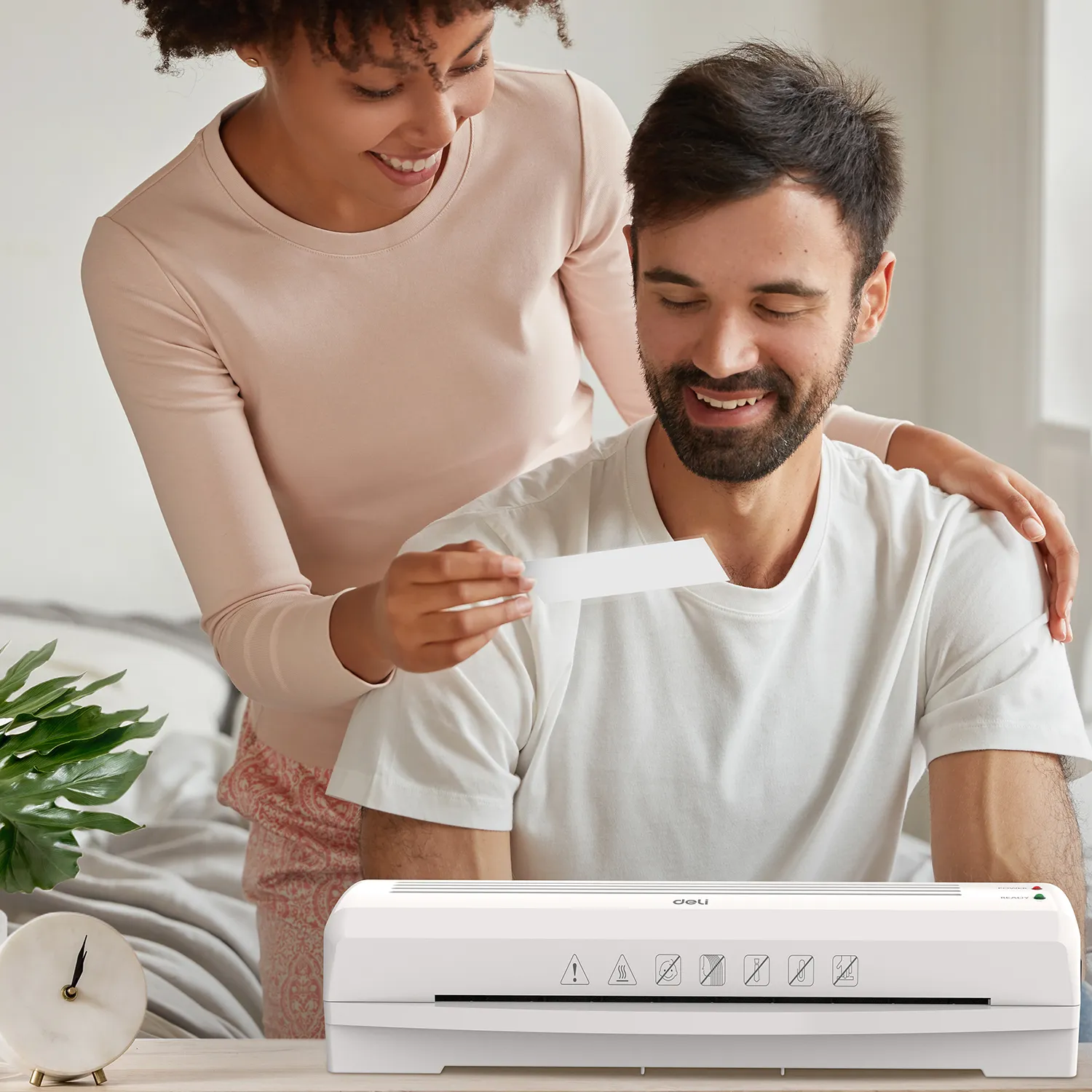 E14378 80–125 mikronów A4 Laminator do plastiku
